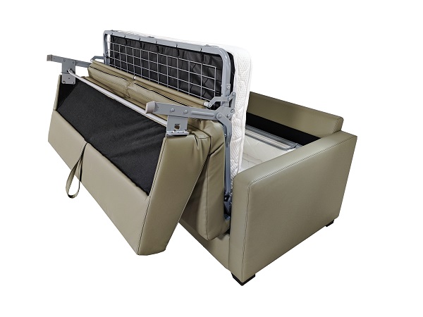 İtalyan kanepeleri Çin'e tanıtıldı.